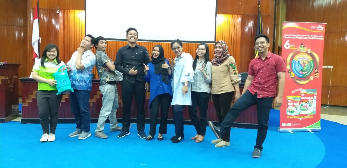 Presentasi hasil diskusi kelompok - Campus Hiring Malang (Oktober 2018)