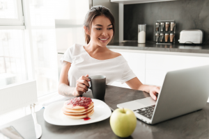 Malas Gerak Saat WFH? Kolesterol Bisa Tak Terkontrol